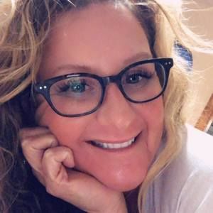 Meet your Posher, Becky